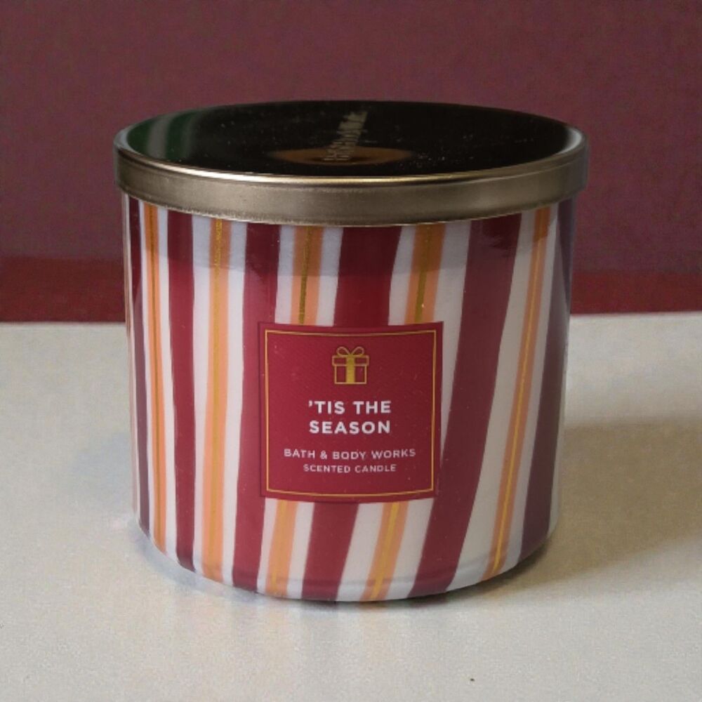 Bath and Body Works 'Tis The Season  3-Wick Candle 14.5 oz